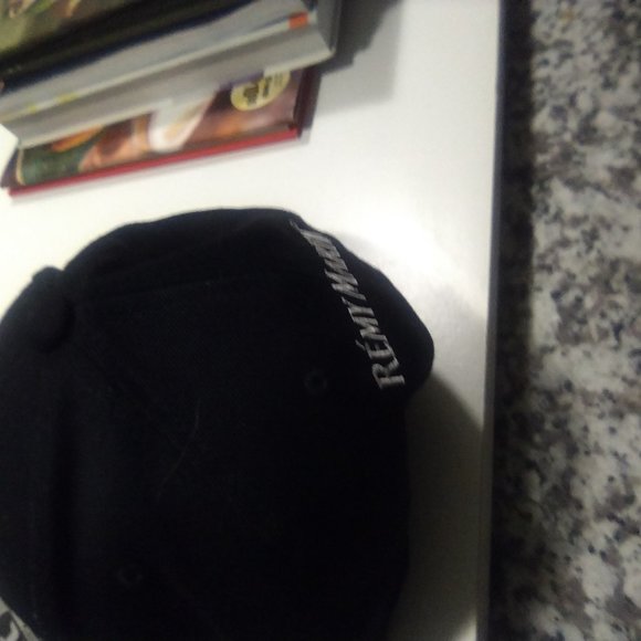 Remy Martin Cap - Picture 8 of 9